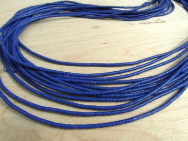 Bakelit Scheiben 3mm marineblau, Strang ca. 75 cm
