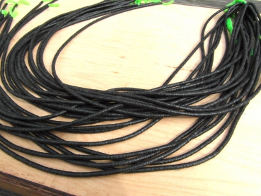 Bakelit Scheiben 4mm schwarz, Strang ca. 80 cm