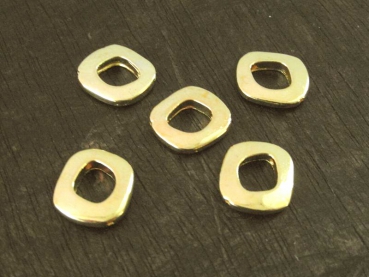 Zamak vergoldet, 25 Rahmenperlen quadratisch 15x13mm, 50g