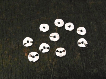 Zamak versilbert, 300St. gewellte glänzende Scheiben 7mm, 50g