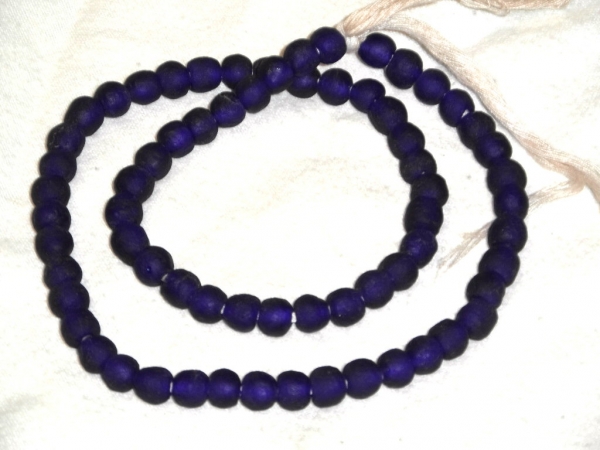 Recyclingglasperlen-S_2492-cobalt