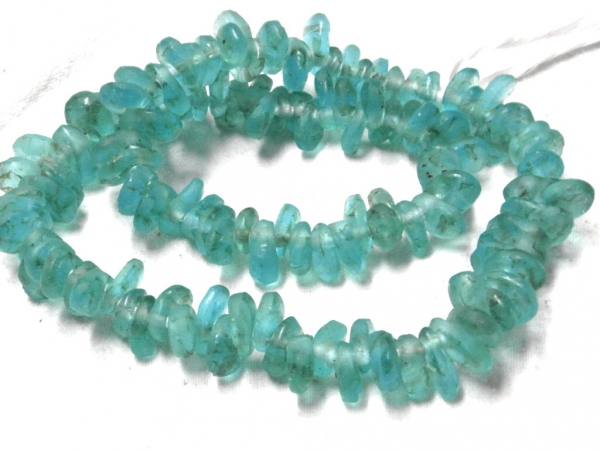 Recyclingglasperlen-Tropfen_2599-tuerkis