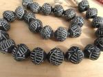 Terracotta Clay Beads schwarz bicone 20-22mm, 5 Stück