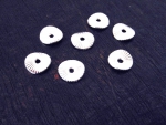 Zamak versilbert, 110St. gewellte gemaserte Scheiben 10mm, 50g